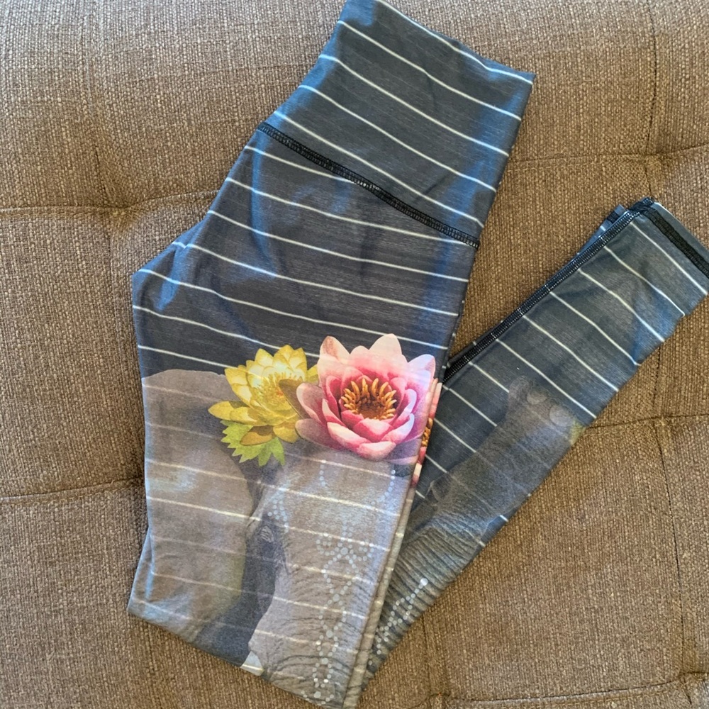 Teeki Elephant Hot Pants